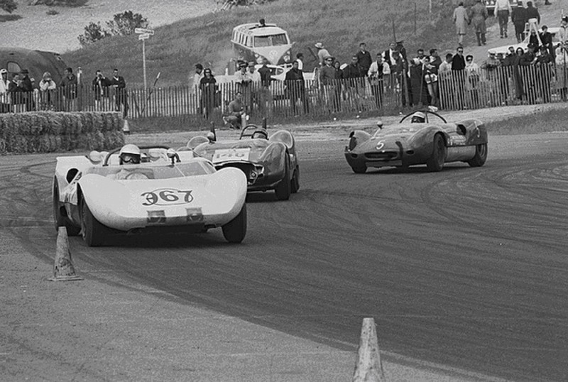 Dave MacDonald, Carroll Shelby, Lang Cooper King Cobra, Laguna Seca Raceway